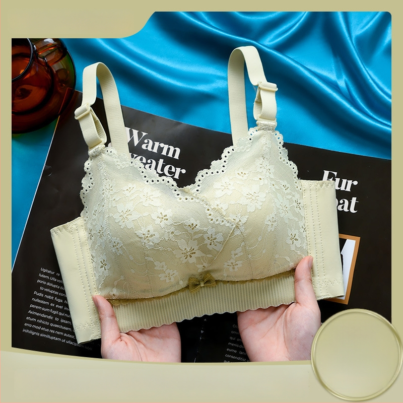 Push-Up rinnahoidja väikeste rindade jaoks, 8 cm paks vormitud kauss, 3/4 kauss, eemaldatavad topelt õlapaelad, tagant neli rivistruktuuri kinnitusi, pitsmaterjal