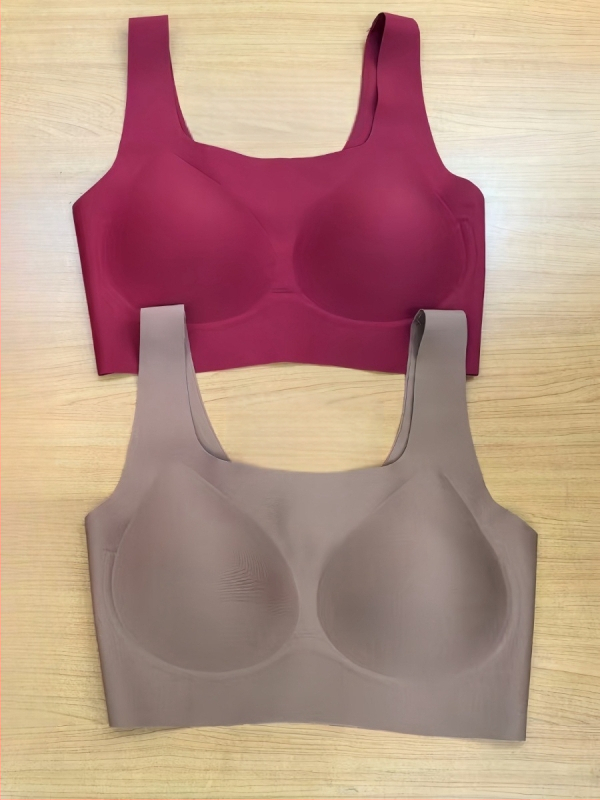 Nematoma siuvinėjimo liemenėlė mažoms krūtims — pakėlimas, prieš nusileidimą, šoninės formavimas, 3/4 taurė, be vielos, fiksuotos dvigubos petnešėlės