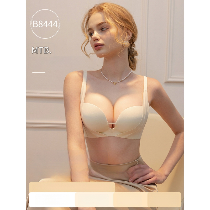 Moteriška nailoninė liemenėlė su pakėlimo efektu, be siūlių, vidutiniškai formuojama kaušeliu, diskreti parama