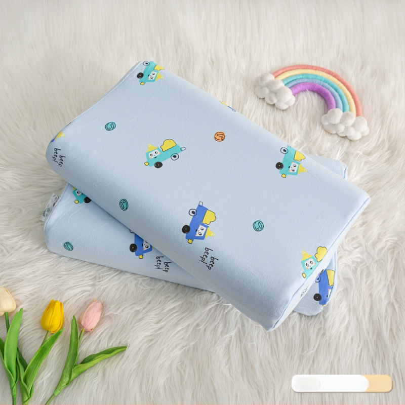 Laste latexpadi ristkülikukujulise vormiga, puhta puuvillase südamikuga ja loodusliku lateksi sisalduse 90% ja rohkem