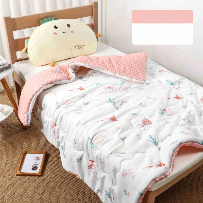 Kūdikių pledas su megztu medvilniniu audiniu ir Poliesterio įdaru, animacinio stiliaus, pavasaris–ruduo, tinkamas iki 6 metų amžiaus, svoris 0,55–1,0 kg