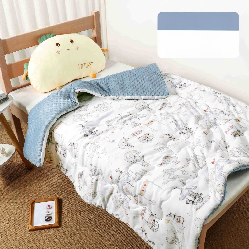 Kūdikių pledas su megztu medvilniniu audiniu ir Poliesterio įdaru, animacinio stiliaus, pavasaris–ruduo, tinkamas iki 6 metų amžiaus, svoris 0,55–1,0 kg