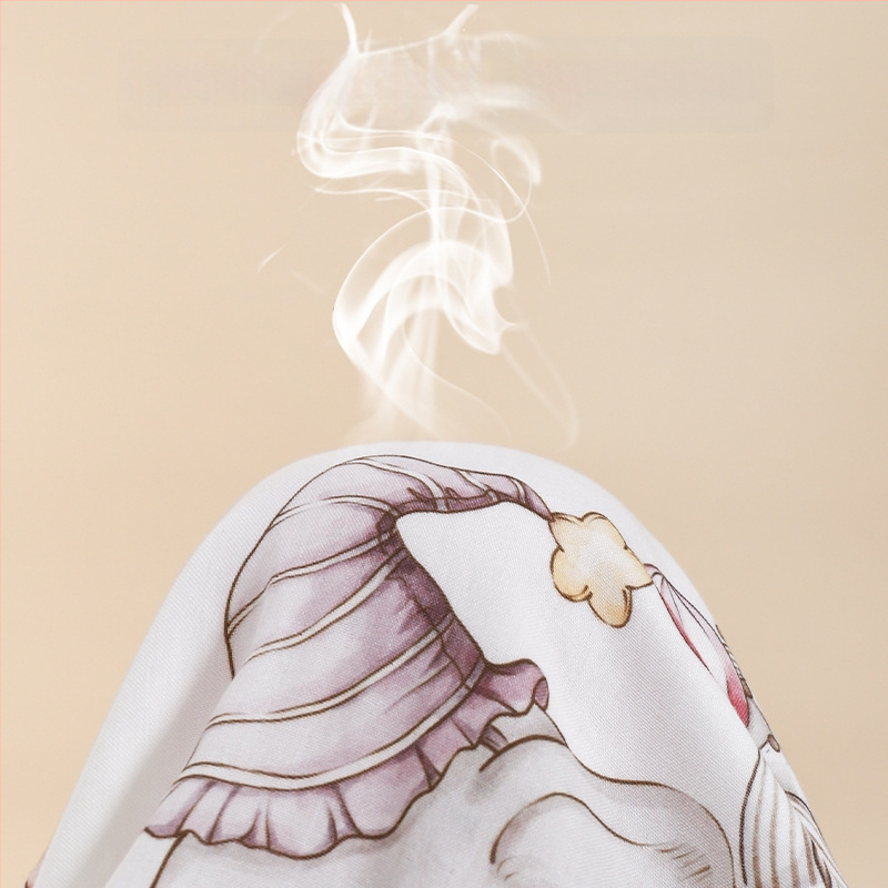 Naujagimio įvyniojimo pledas iš bambuko pluošto, vasarinė lengva versija, iki 0,5 kg, karikatūrų dizainas