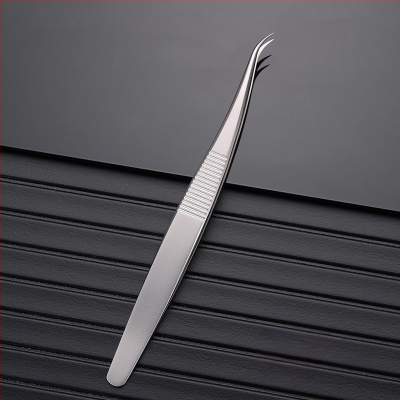 Nerūdijančio plieno pincetės aknei ir juodoms dėmėms – prekės ženklas Medium Tweezers, neimportuotas, kasdieninei naudai