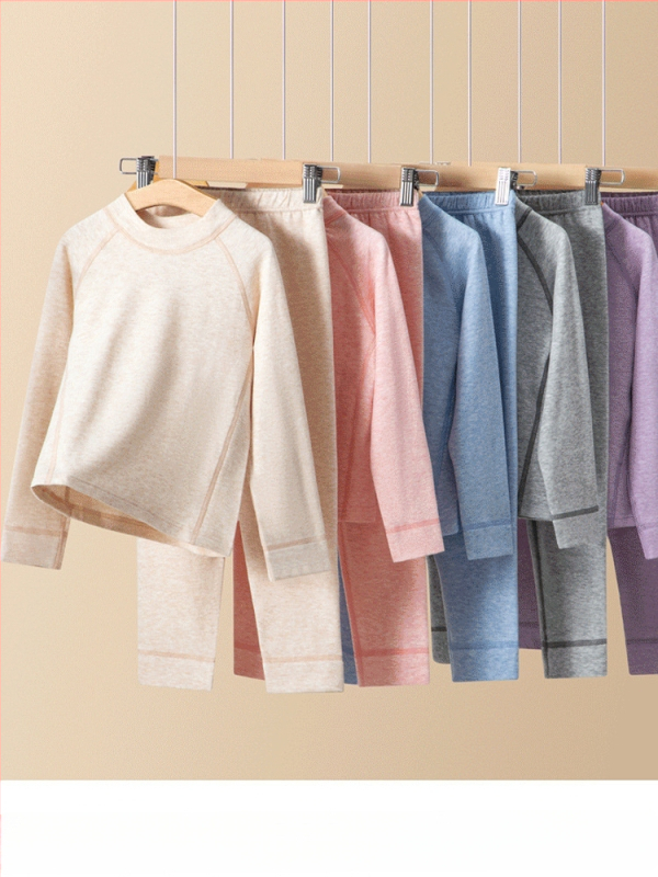 Vaikų terminiai apatinių komplektas dviejų dalių, unisex, 95,8% medvilnė, 4,2% elastanas, švelnus apdaila, tinkamas žiemai, pavasariui ir rudeniui