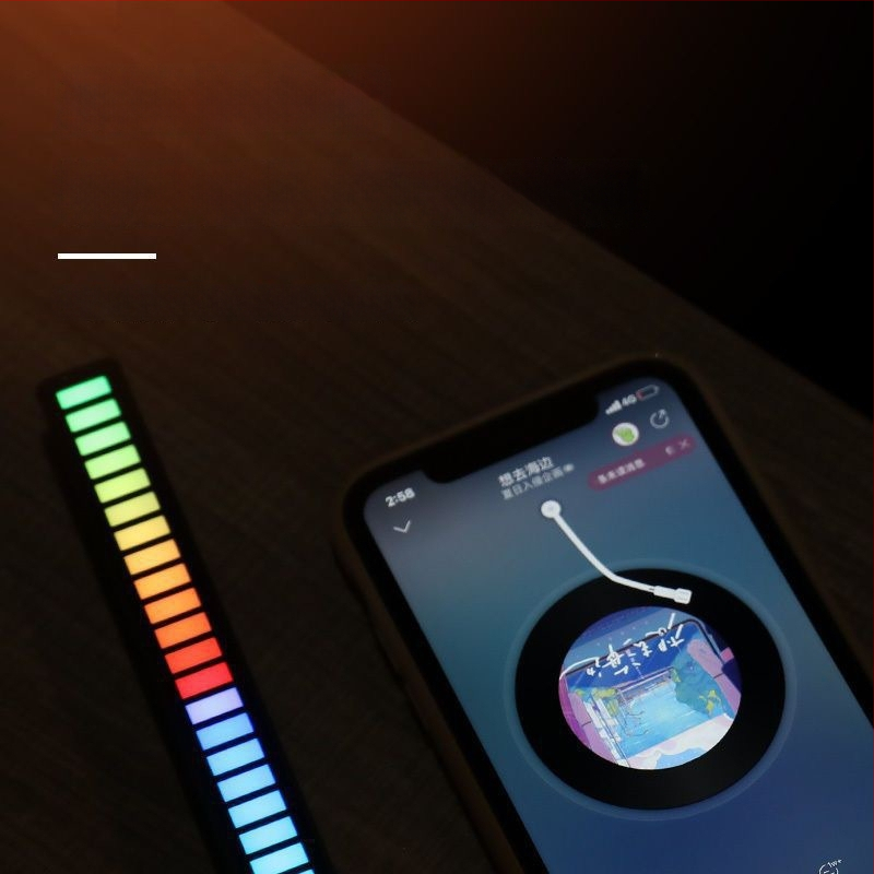 Automobilio vidaus LED apšvietimas su RGB ritmu ir balsų valdymu, ABS medžiaga, 1.5W, 5V, 1.5A, kompatibilus su 102 modeliu