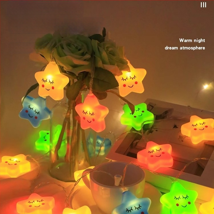 LED dekoratyvinės lemputės su žvaigždėmis, debesėliais ir vaivorykšte vidaus ir lauko dekoracijoms; IP44; baterijų dėžutė; modelis XX10-101; Sanan optoelectronics čipas