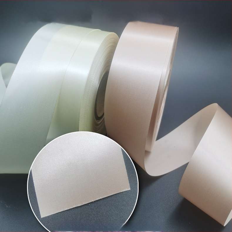 Pesuetikett satiinlint drabužiams, Heng Zhixin bränd; sobib riietele ja tekstiilidele