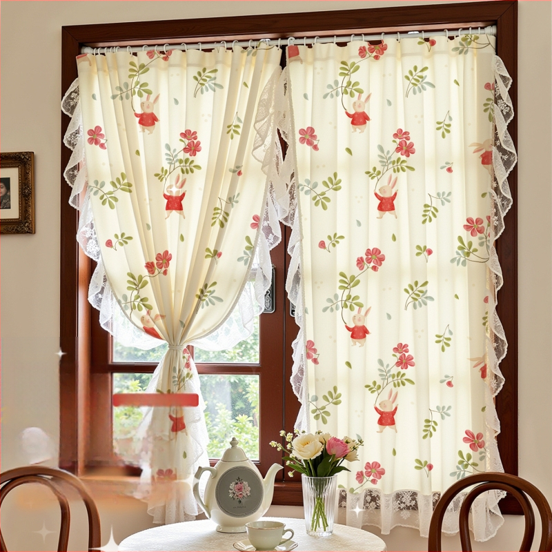 Polüesterist kardina dekoratiivse pitsiga, 40–70% varjutus, kohandatav magamistoale ja tööruumile.