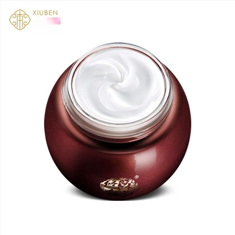 Neplovimo naktinė kaukė kremas-gelis visiems odos tipams — hidratina, šviesina odos toną, sutraukia poras, 130 g