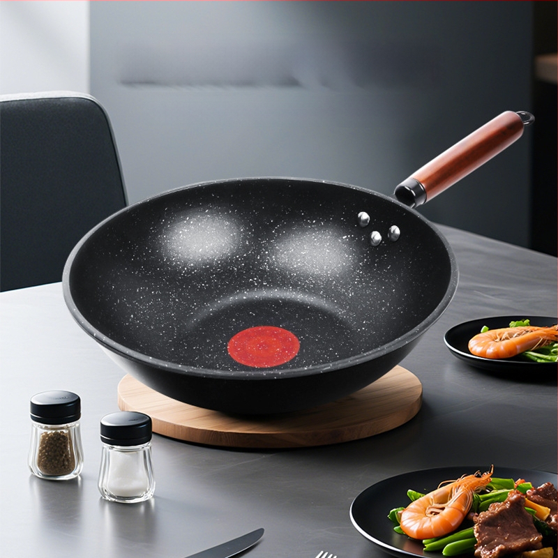 Wok keptuvė su nelimpančia danga, rafinuotas geležies, daugiasluoksnis dugnas, 8 cm gylis, 1,5 kg svoris