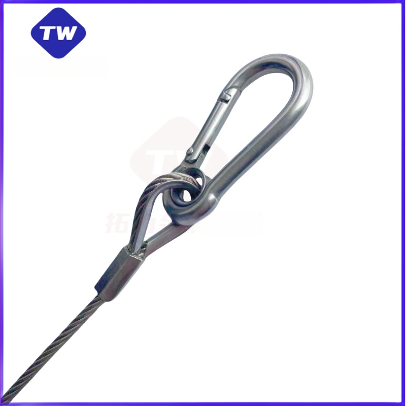 Galvanizuotos lempos pakabinimo trosas, dvigubai sukimui, daugiasluoksė konstrukcija, SIRO išdėstymas, dešininis sukimas, tempiamoji jėga 2000, skirta pakabinimui/apsaugai nuo kritimo – Kodas 20233-20