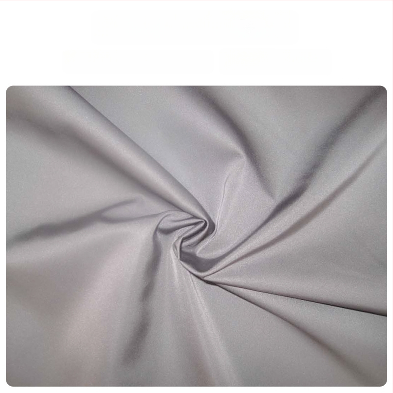 Išorinė nešiojama greitai atsidaranti palapinė dušai ir apsirengimui, vienos kambario išdėstymas, atsparumas vandeniui <1000 mm, 170T sidabro poliesterio audinys, pritaikoma