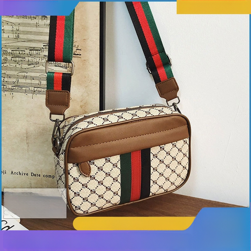 Vyriska pečių rankinė, Korėjietiško stiliaus, kasdieniam naudojimui (PU medžiaga, poliesterio pamušalas, dryžių raštas, suderinama su 14 colių nešiojamuoju, vasara 2025)