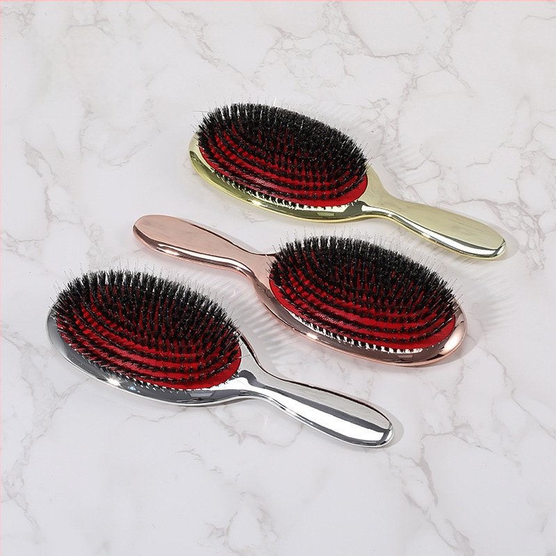 Masažo plaukų šepetėlis su elektroplatinėtais plastmasos šereliais — Medžiaga: PS, šereliai, nailonas