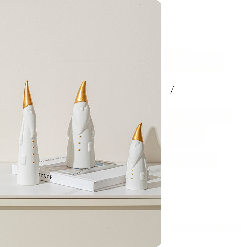 Porcelianė vaza su Kalėdų seneliu, šiaurės Europos Kalėdinis dekoras, šiuolaikinis minimalistinis stilius, prekės ženklas A search for ceramics