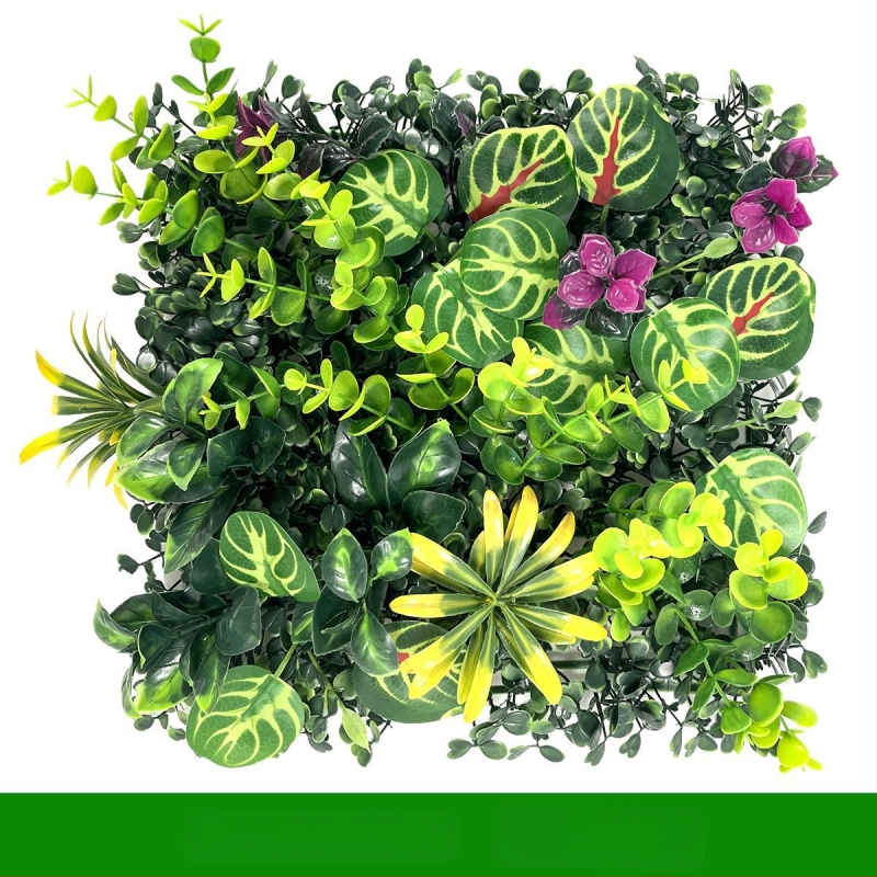 Augalų siena fone – plastikinė žolė su šilko gėlėmis; reljefinis paviršius, injekcinis formavimas; įvairovė: eukaliptas Milan, dirbtinės gėlės, papartis, persų stilius; vestuvėms, lauko naudojimui, fotografijos rekvizitai, namų dekorui