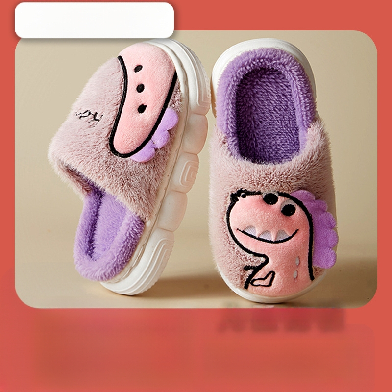 Vaikiškos vidaus šlepetės su karikatūrų raštu, koralinių velūro viršus, PVC padas, atsparios slydimui, skirtos 7–12 metų vaikams.