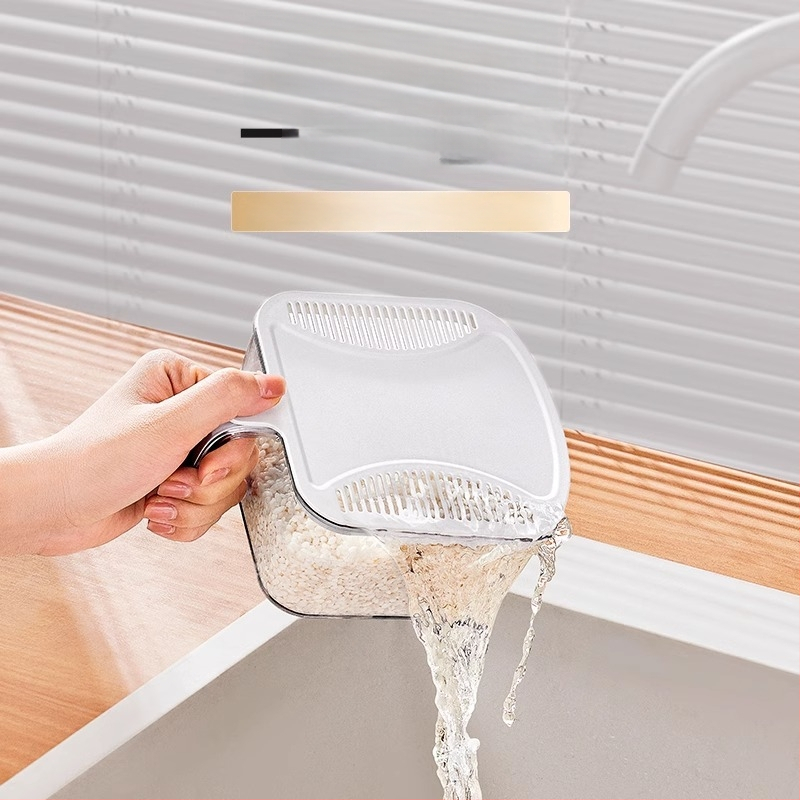 Riisihoidik, suletud, PET-plastikust, maht 7–8 L, putukate ja niiskuse vastu