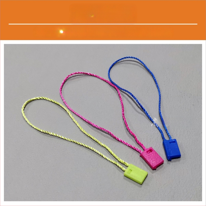 Etiketės virvė, Hengchang prekės ženklas, pagrindinė medžiaga: poliesterio siūlas, sagties medžiaga: plastikas, taikymas: batai, skrybėlės, kuprinės, drabužiai, aksesuarai, namų tekstilė, žaislai