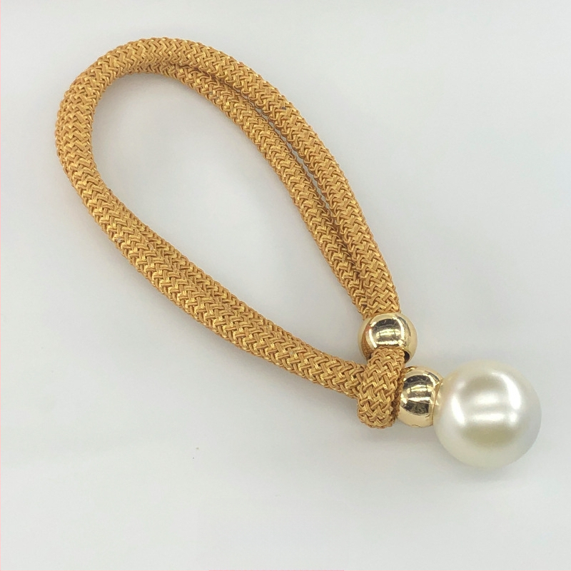 Audinių užuolaidų raišteliai su perlų akcentais, reguliuojami surišimo dirželiai, lengvas prabangos stilius