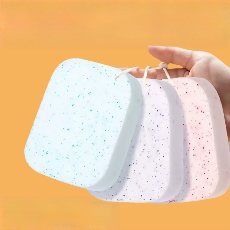 Veidojimo plovimo kempinė veidui, storėjusi ir labai sugerianti, skirta giliam veido valymui