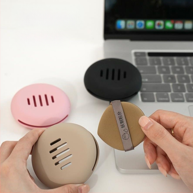 Kelioninė pudros šepetėlių laikymo dėžutė – dulkėms atspari, kvėpuojanti, nešiojama, lengvai valoma