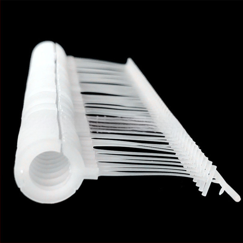 Plastiketikettide nõelakomplekt riietele