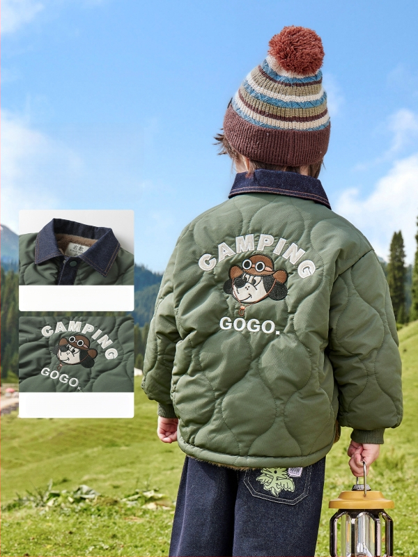 Poistele mõeldud paks polüester mantel džin-paneelidega, krae rever, kinnitamine varjatud nuppudega, talvine välisriietus lastele 3–8 aastat.