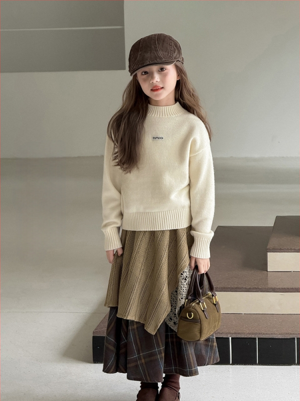 Vaikų netaisyklingo langelių sijonas iš švelnaus poliesterio audinio (69,8% poliesteris), 3–8 metų amžiui (100–140 cm), 2025 m. ruduo