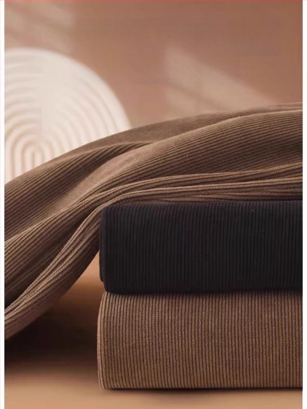 Rasedate laia jalgadega püksid, vaba lõige, 90–95% polüester, kevad–sügis/talv