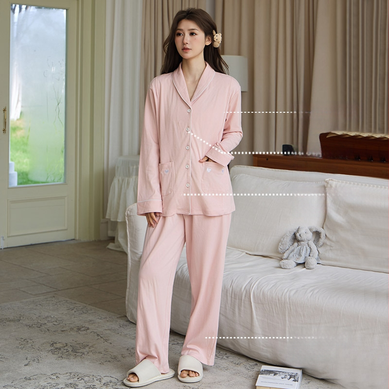 Po gimdymo ir žindymo komplektas – ilgomis rankovėmis palaidinė ir ilgomis kelnėmis, 100% medvilnės džersis su elastanu, plonas, aukštos klasės