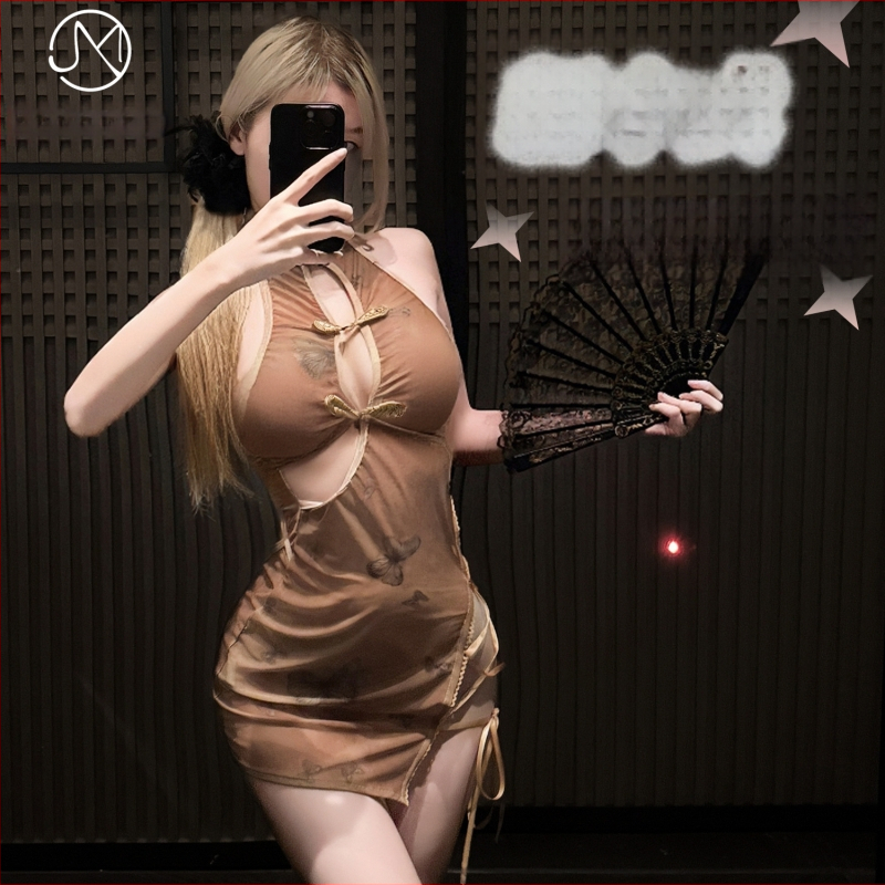 Kinų stiliaus vaidmenų kostiumas su atvira nugara, petnešomis ir tinklelio panelėmis, poliesterio audinys 90–95%.