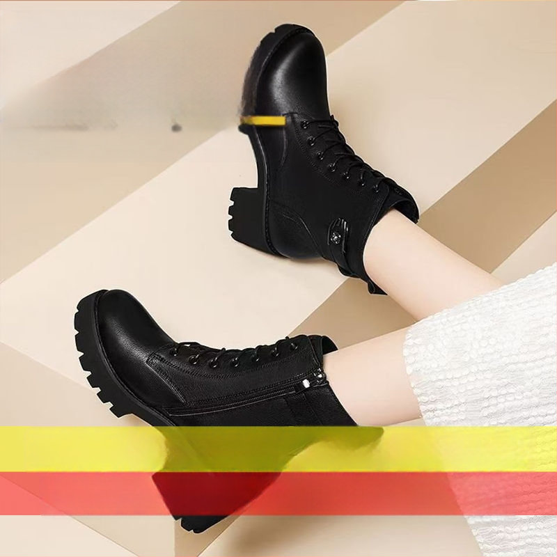 Sieviešu pusgarās zābaki ar biezām papēžiem, sānu rāvējslēdzēju, ziemas iekšējā odere un gumijas zole