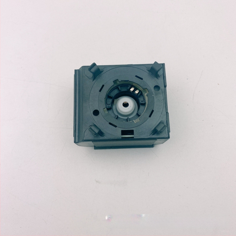 HID ksenon-esilatern adapter, mudel 5DD008319-10, 35W, 9–15V, 4A, 4000 lm, veekindel