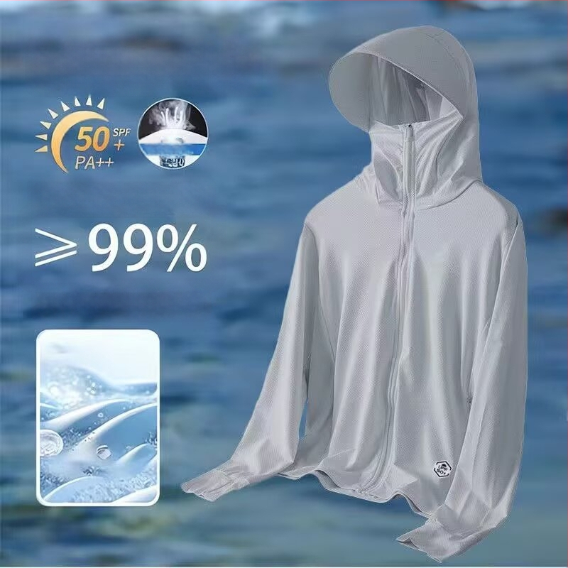 Päikesekaitsekapuutsiga jakk suveks — hingav polüesteri segu, õhuke kangas, tõmblukk, kolmemõõtmelised patch taskud