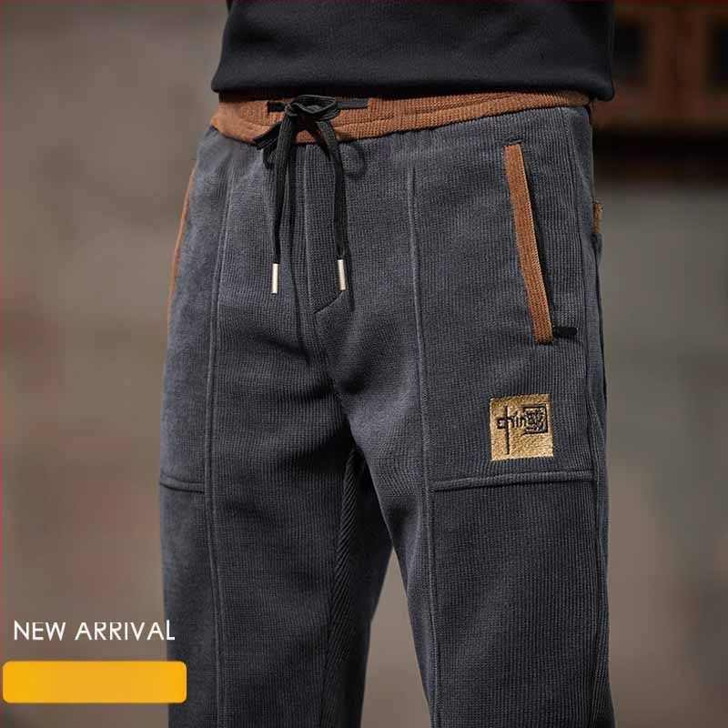 Vyrinės laisvos kelnės iš corduroy audinio, vidurio juosmuo, vienos spalvos, sporto stilius