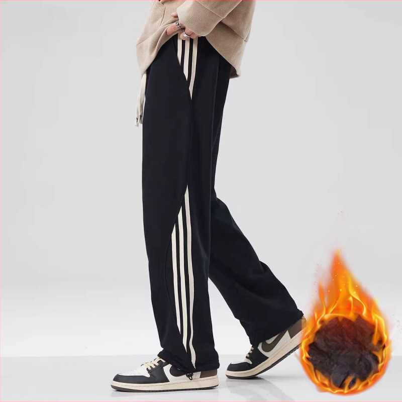 Meeste fleece-vooderdatud sirge lõikega püksid, veluurist puuvillase segust (82% puuvill, 18% polüester), keskmiselt kõrge vöö, vaba lõige, talviseks kasutamiseks, sügisel 2024 väljaanne