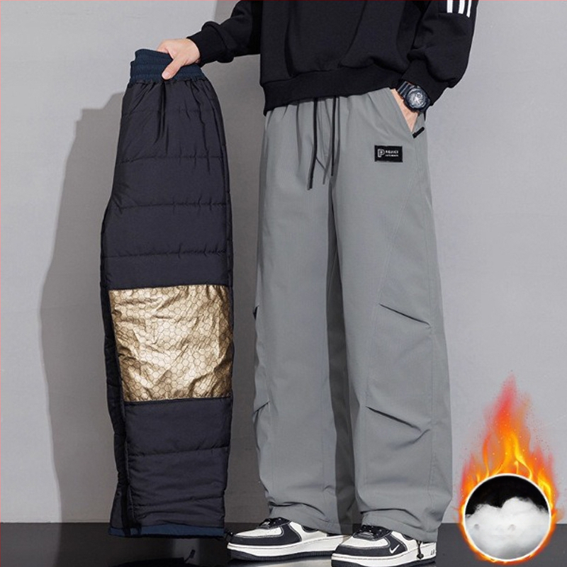 Meeste talvised sportlikud püksid sirge lõikega, 100% polüester, paksenenud materjal, keskmise kõrgusega talje, nööriga sulgemine, mitu taskut
