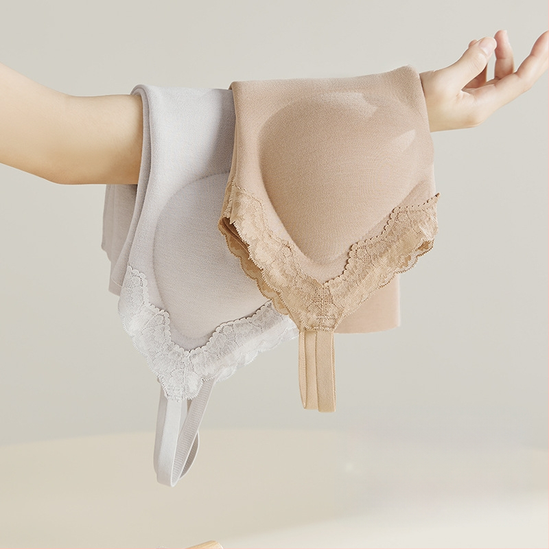 Naiste termotop integreetud rinna padjaga, V-kaelus, ühekihiline, akrüülkiududest ning 50–70% nailon, 161–180 g/m²