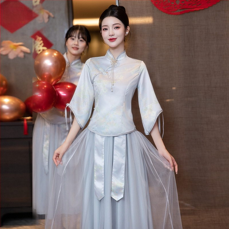 UNMUN jaunųjų suknelė — A linijos kirpimas, vienas petys, ilga sijona, Chenille audinys su elastanu, pavasaris 2025