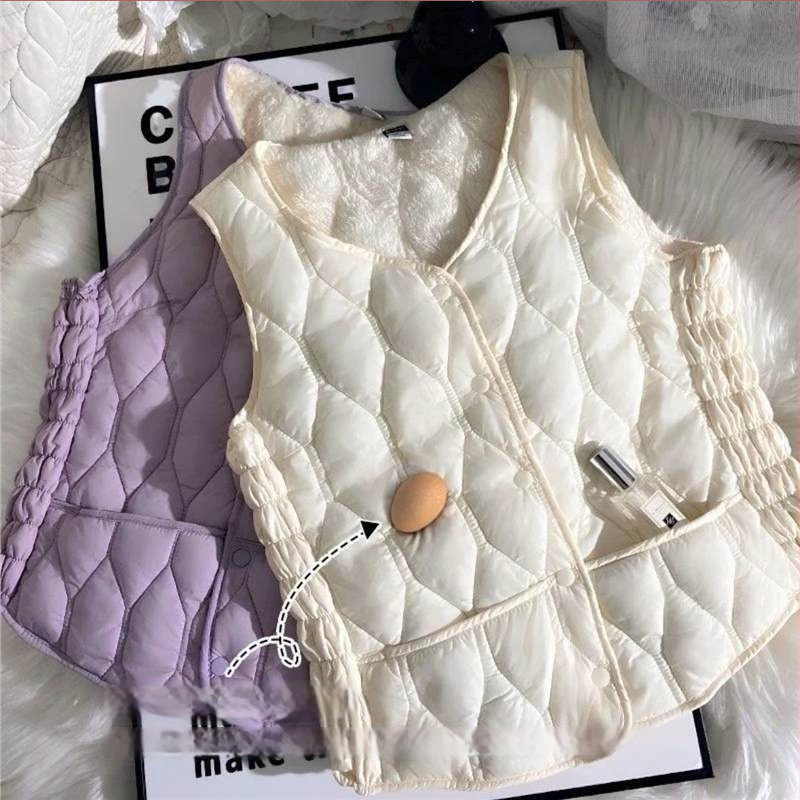 Chenille audinio striukė su spandeksu, siauras kirpimas, ultra trumpas ilgis ≤40 cm, užpildas: kačių pūkai