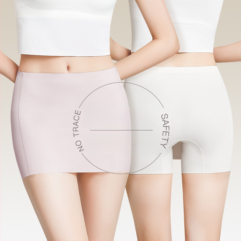 Bešveidės moterų saugios kelnaitės su dviguba apsauga ir anti-eksponavimo dizainu, Ice Silk audinys, vidutinio aukščio liemuo, 75% nailonas, intymiai sričiai skirta pamušalas 100% medvilnė.