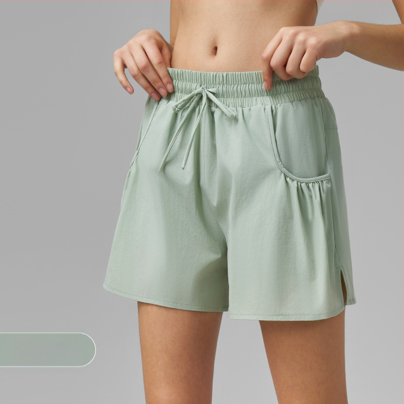 Naiste jooga lühikesed püksid, kiire kuivatamine, vaba lõige, kolmandik pikkus, kootud kangas, 88% nailon, 12% spandex, Kevad 2025