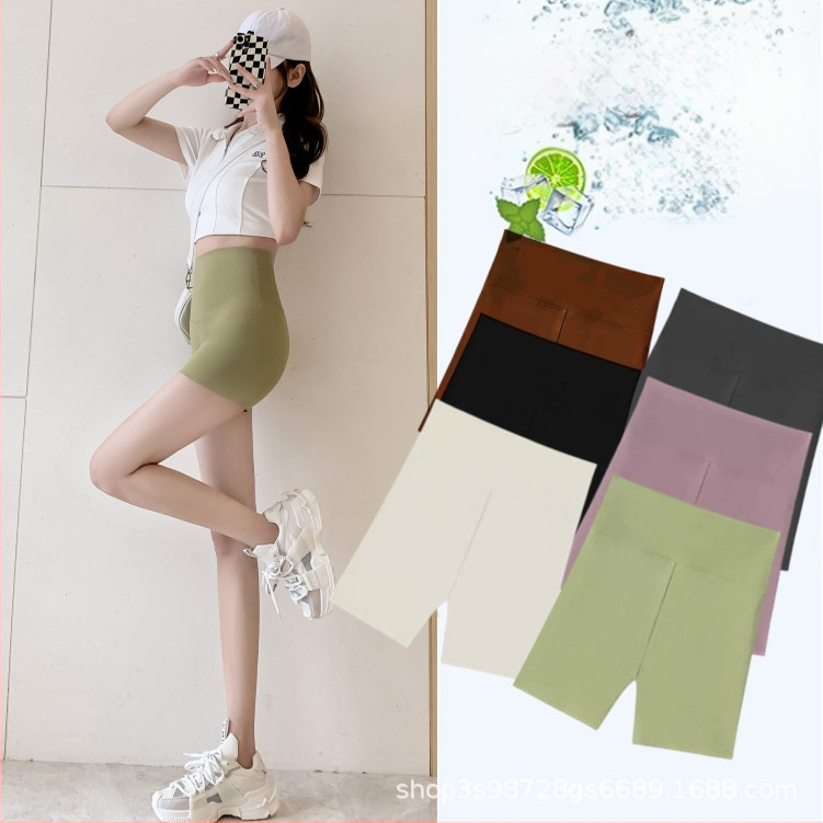 Pemiffy Moterų trijų ketvirtinių ploni sportiniai šortai iš poliesterio su teksto raštu – Slim-Fit