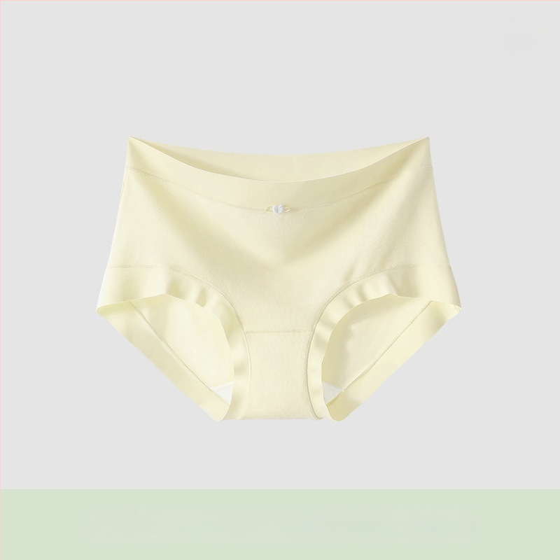 Moteriški medvilniniai apatininiai su vidutiniu juosmeniu, antibakteriniai ir kvėpuojantys; pagrindinis audinys 80–90% medvilnė; tarpinės įdėklas 100% medvilnė