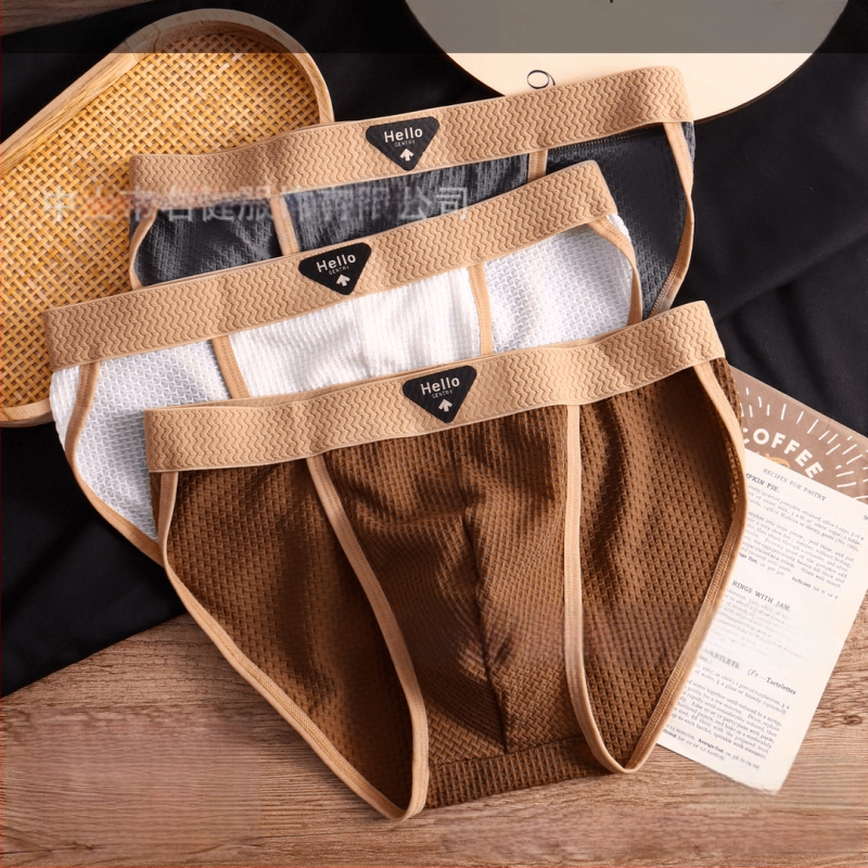 Vyrų apatiniai iš nailono, 31-40D, sportiniai, greitai džiūstantys, kvėpuojantys; tarpklos pamušalas: mulberry šilkas