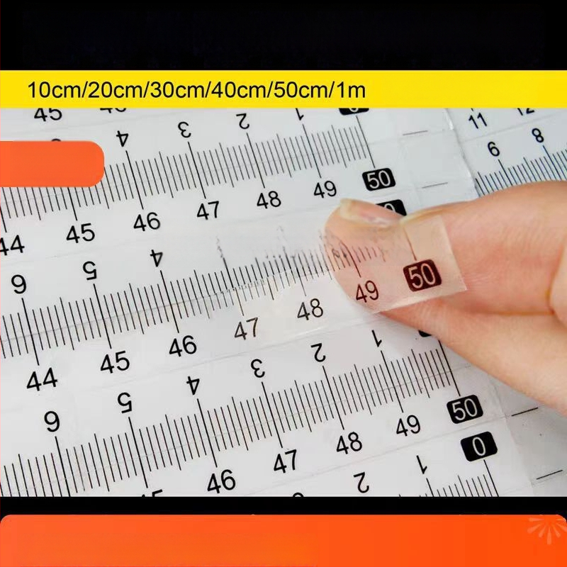 Pašlīmējošs caurspīdīgs lineāls ar centimetru skalu, ūdensizturīga uzlīme