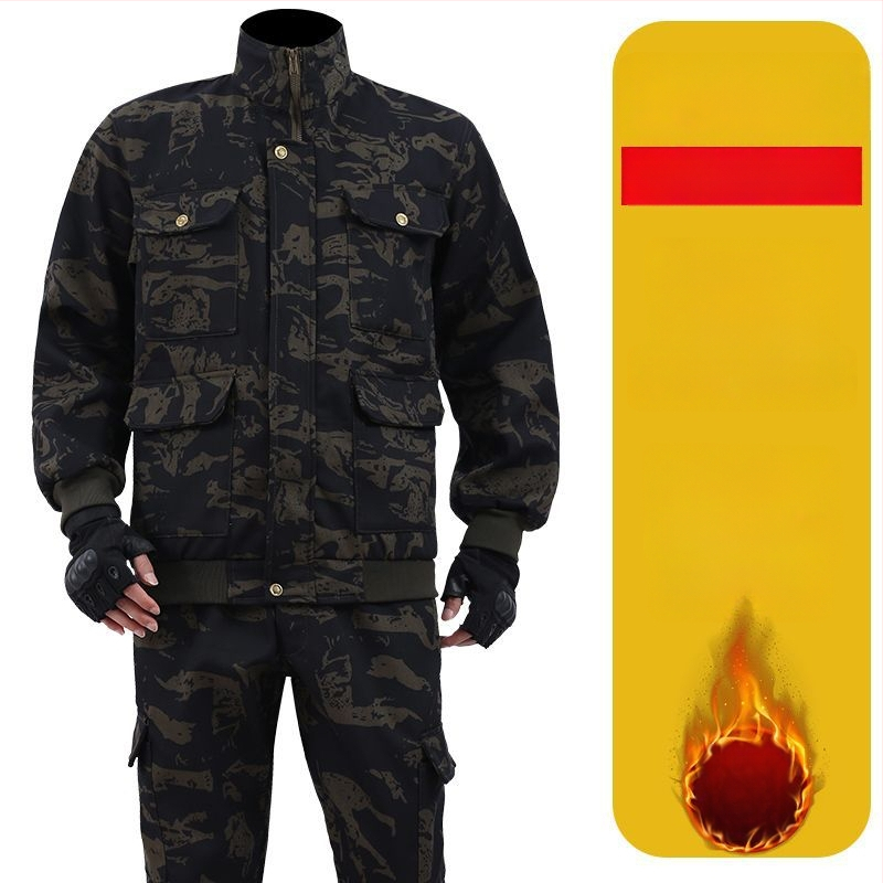 Atsparūs dilimui vyriški darbo drabužiai — nailono audinys, pagrindinis linas, suaugęs vyras, su kaklo etikete