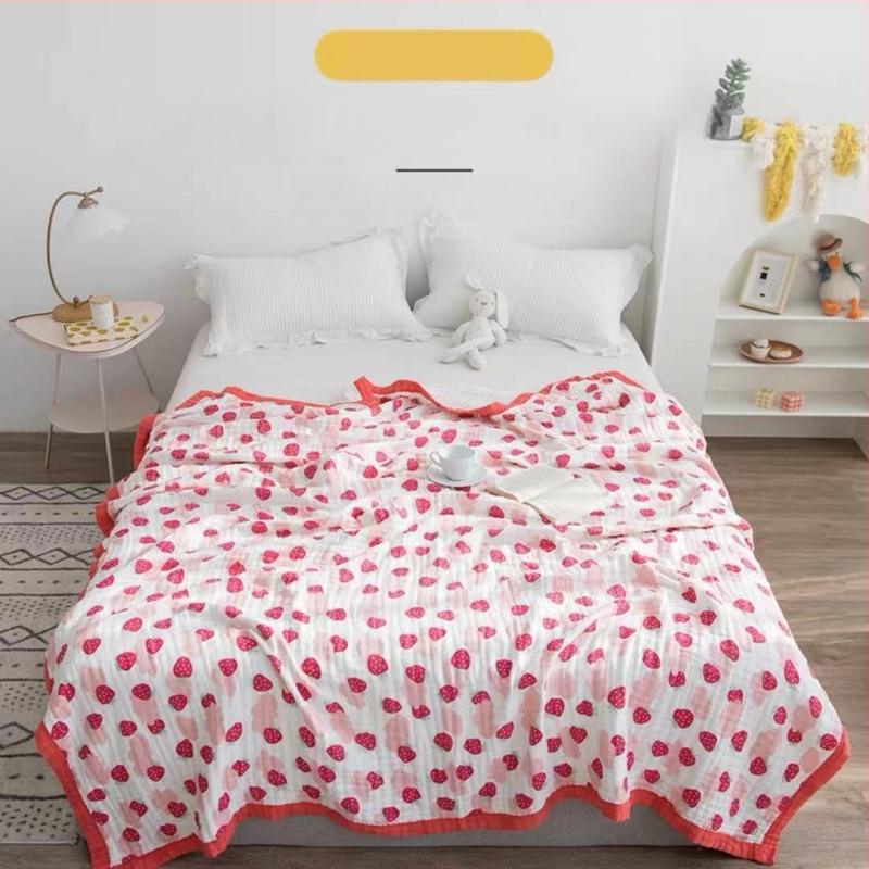 6 sluoksnių gaze kūdikių rankšluostis su spausdintu dizainu (40s siūlai, >500 g, Victoria Little Bee)